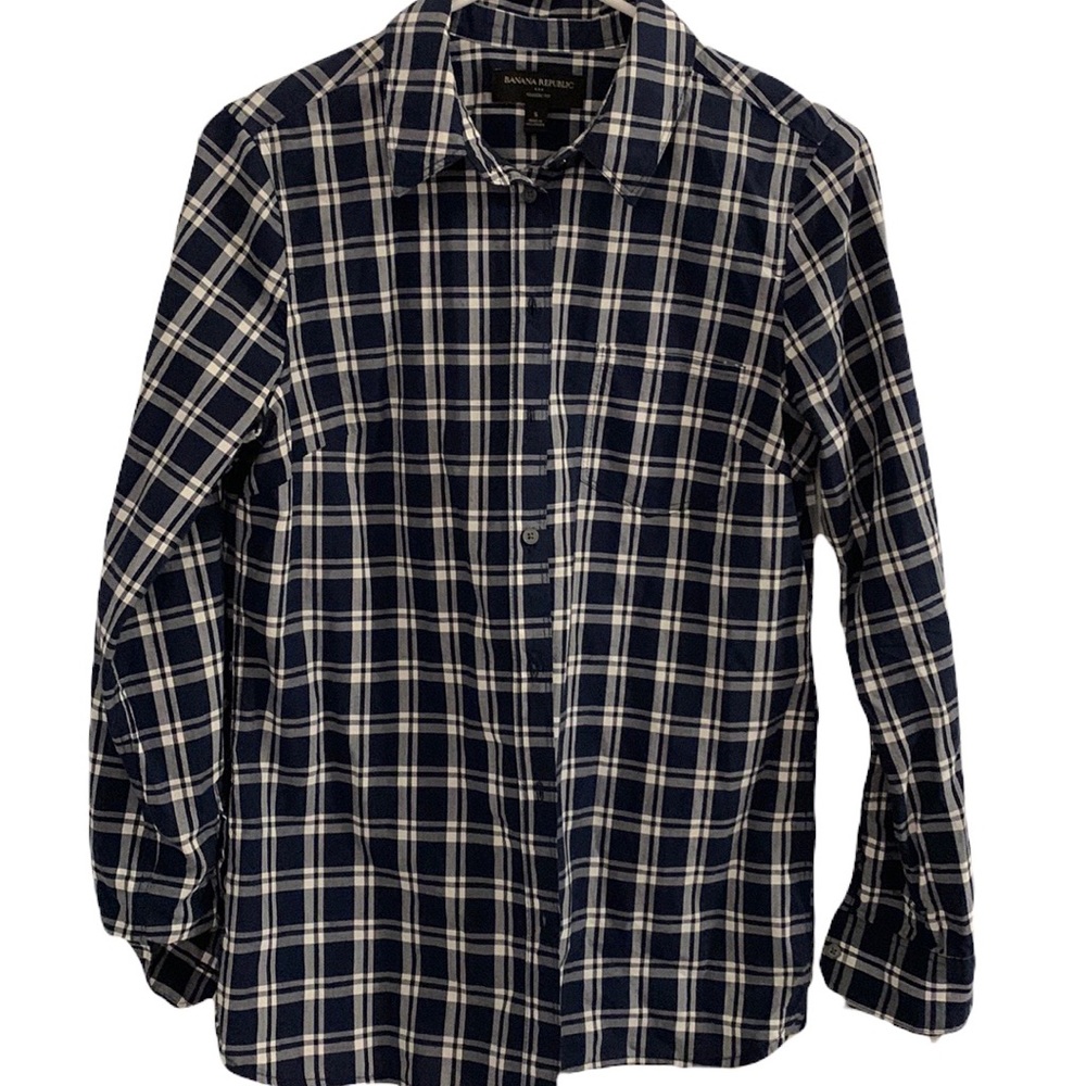 Banana Republic plaid button down size S